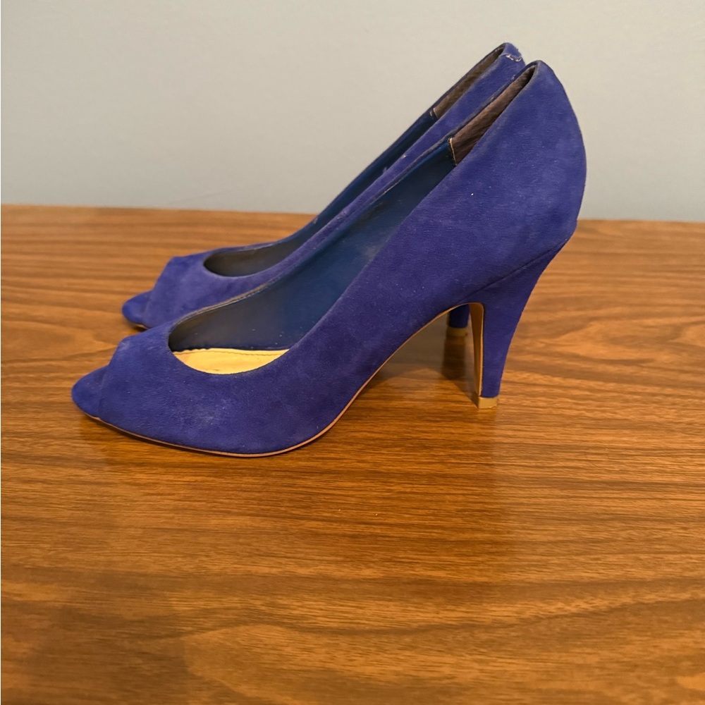 Steve Madden Amazed Royal Blue Suede Peeptoe Heels - Picture 4 of 11